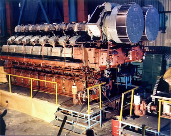 Diesel engine 16V 52/55A.