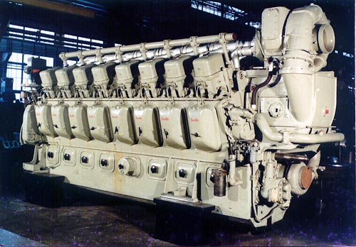 Diesel engine of 4,000 HP, 1,100 rpm, manufactured based on ALCO licence.